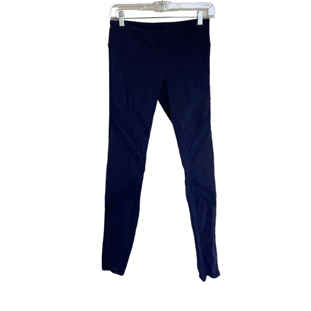 ALO Yoga Navy Blue Mesh Panels Leggings